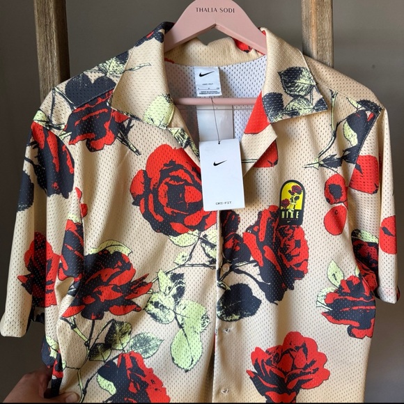 Nike Men's Floral Button Down Shirt - Cream and Red Small - Picture 4 of 14